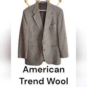 American Trend wool suit blazer/jacket. Size 44R